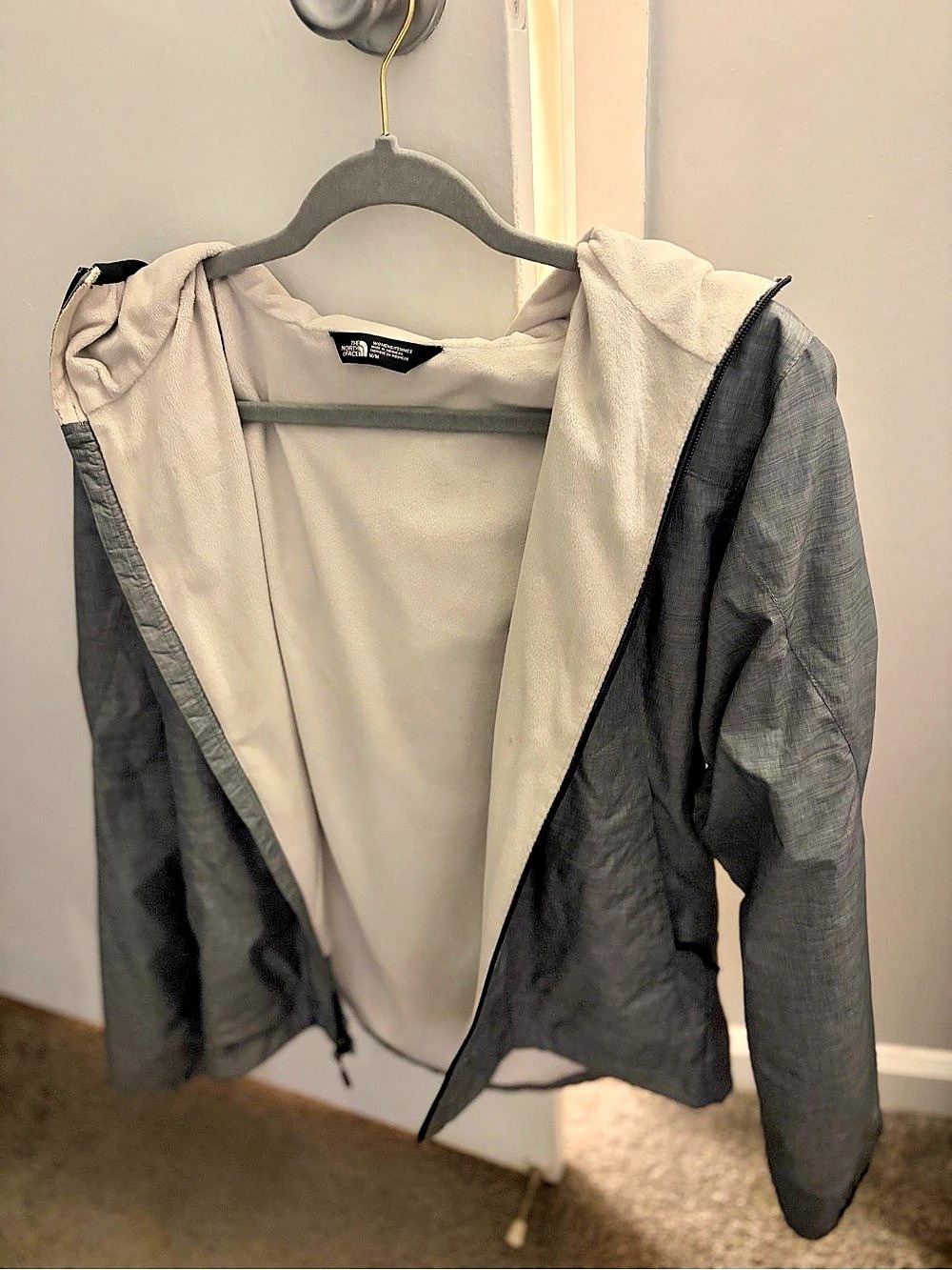 The North Face Women's Shelbe Raschel Hoodie Gray Jacket Medium